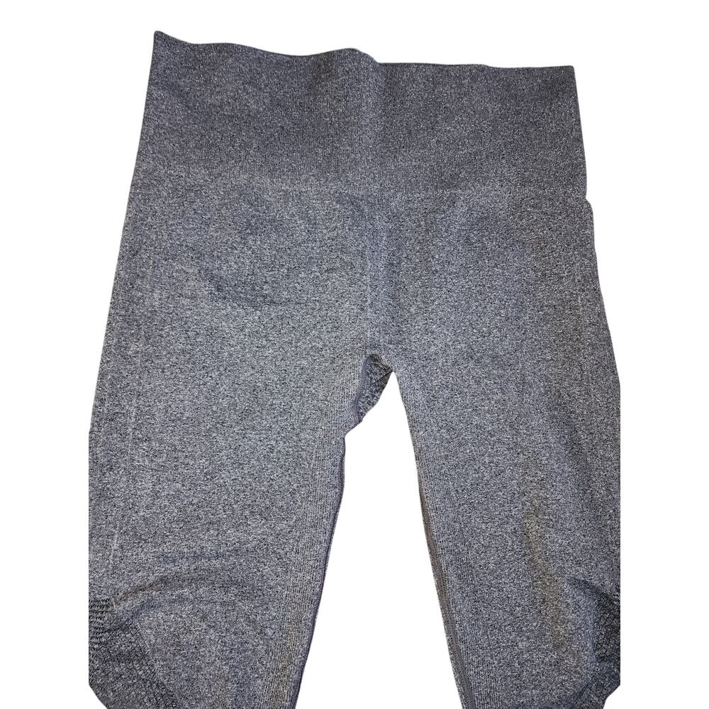 New Balance Gray Scrunch leg Capri Leggings s/m